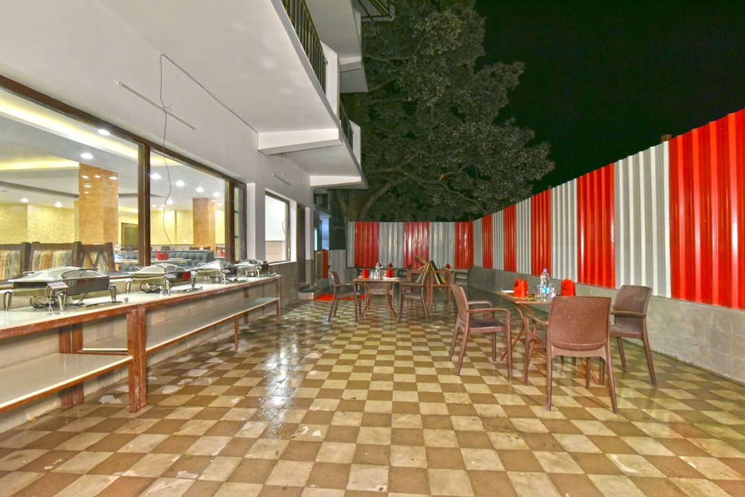 Open Restaurant
