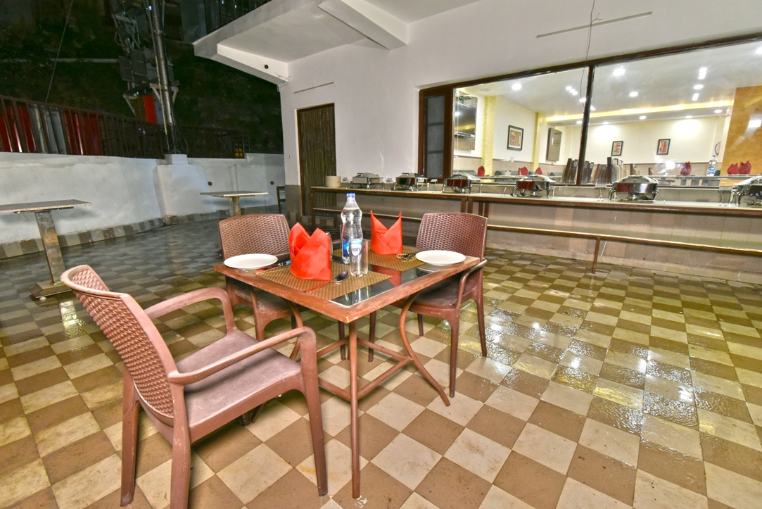 Open Restaurant