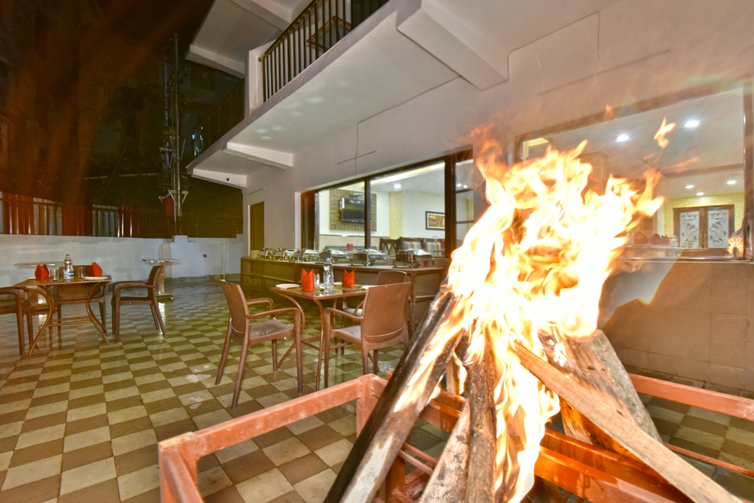 Open Restaurant