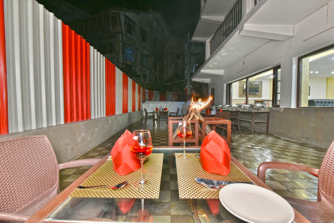 Open Restaurant